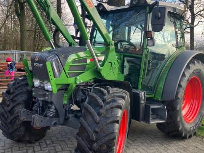 Fendt vario 211 Tms Stoll Frontlader