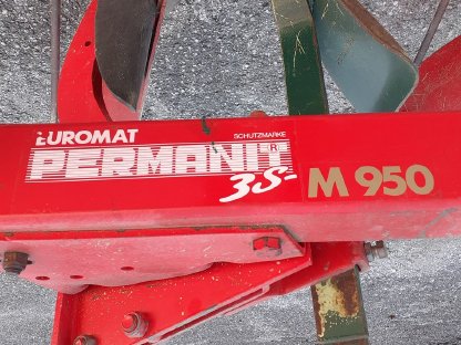 Bild 3:Vogel & Noot 4-Schar Wendepflug Permanit M950