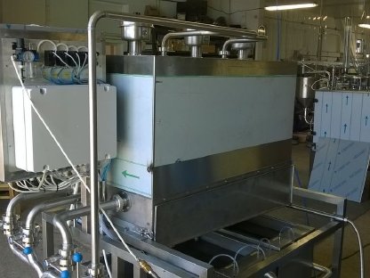 Bild 4:Flaschenwaschanlage, Flaschenwaschmaschine