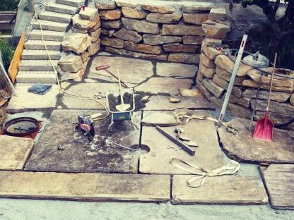 Bild 2:Erdbau-Holzspalten-Transportarbeiten-Vermietung