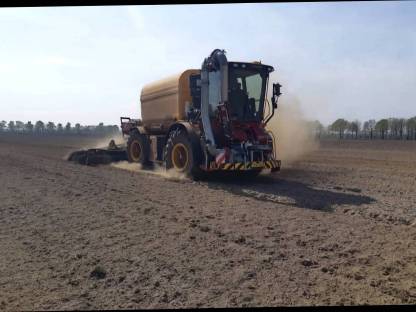 Vredo Gülleinjektion - 12 m Schlitzgerät - 7 m Scheibenegge