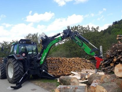 Heckbagger Sonstige Valtra Nachbau