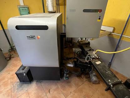 Hackgutanlage 55 kW inkl. Puffer Speicher 1.500 l