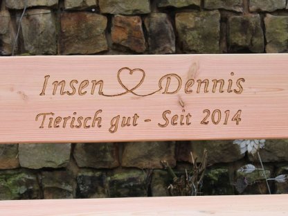 Bild 2:Gartenbank mit Gravur. Hochzeitsgeschenk.