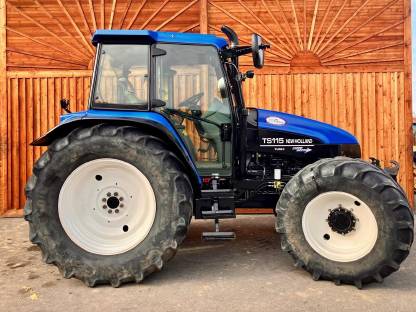 New Holland TS 115