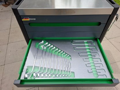 Bild 8:Stahlwerk Werkzeug-Werkstattwagen SW9