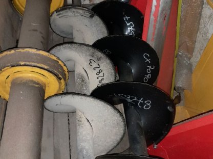 Bild 9:Ersatzteile NH-CASE Mähdrescher