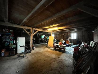 Bild 5:Holzhütte zum Selbstabbau