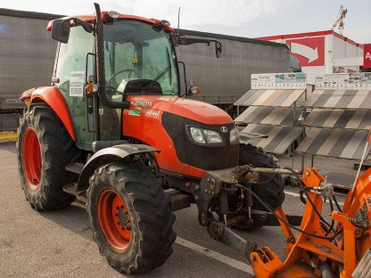 KUBOTA M6040, gut gepflegt, 2.167 Bstd.