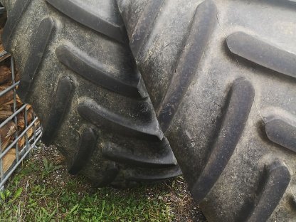 Bild 2:Verkaufe 2 Stk. Reifen 650/65R42 Michelin Multibib