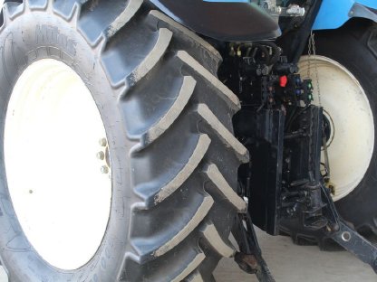 Bild 5:New Holland TS 115 - Gute Ausstattung