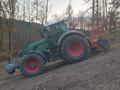 Bild 4:Forstmulchen und Rekultivieren