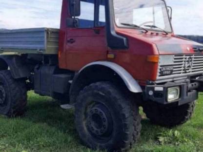 Bild 2:Unimog 1750