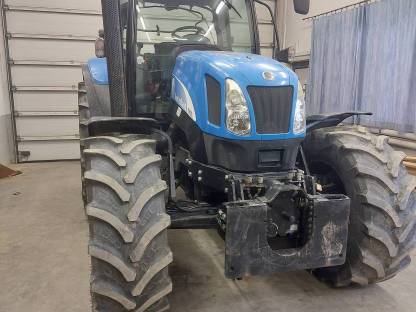 New Holland Tsa 135