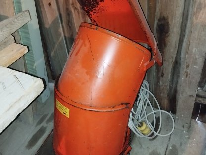 Bild 5:3 Hochsilos inkl. Silofräse und Siloverteiler