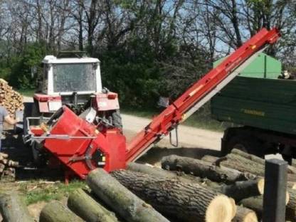 Bild 2:Holzschneiden mit Trommelsäge