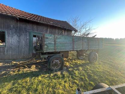 Drehkranzanhänger, Gummiwagen