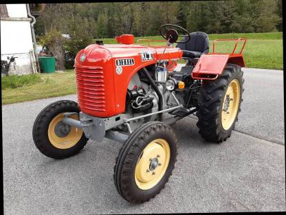 Oldtimer Traktor Steyr T84