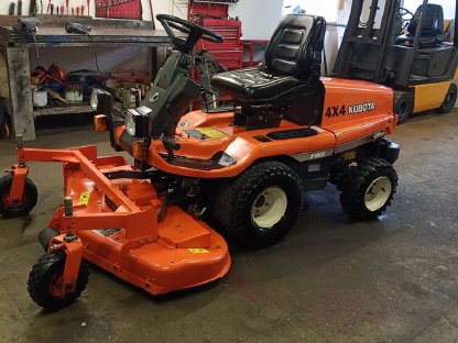 Rasentraktor Kubota 4X4 Diesel Rider