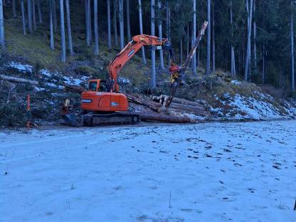 Bagger mit Prozessor Doosan DX140LCR