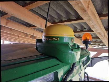 John Deere Starfire 3000