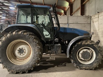 New Holland M160 und TM150