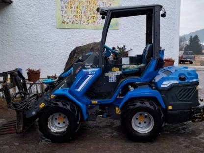 Bild 3:MultiOne Hoflader