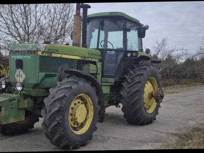 John Deere 4755