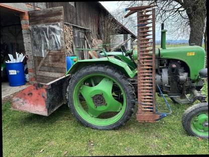 Diverse landwirtschaftliche Maschinen