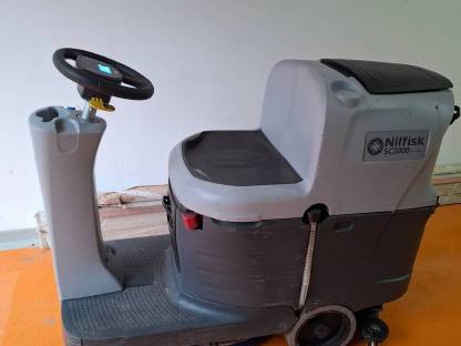 Bild 4:Bodenreinigungs Maschine,Scheuermaschiene, Nilfisk SC2000