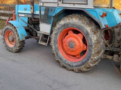 4060 Eicher Traktor mit 3.000 Bstd.