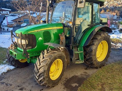 Biete John Deere Premium 5720 mit Frontladerkonsole