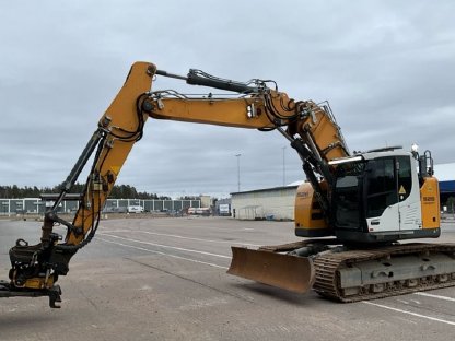 Liebherr 926 Compact