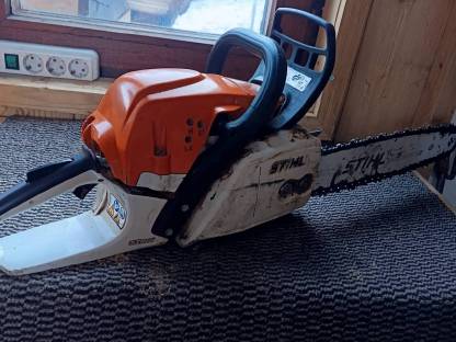 Stihl Motorsäge 271