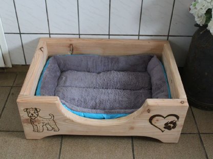 Bild 4:Hundebett mit Gravur, Hundekorb