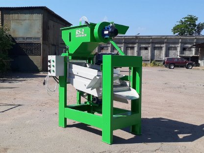 Bild 4:Siebseparator Getreidereiniger RS-2