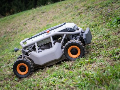 Mowrator PRO 4WD Rasenmäher Böschungsmäher Hangmäher