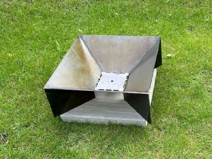 Bild 3:Moderne Feuerschale Feuerstelle