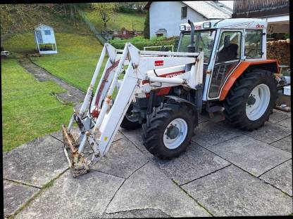 Frontlader STEYR 900