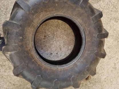 PIRELLI Reifen 11.5/80-15.3