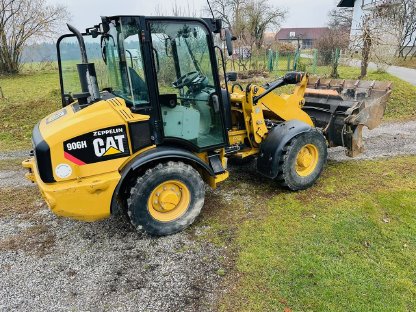 Caterpillar 906H Lader