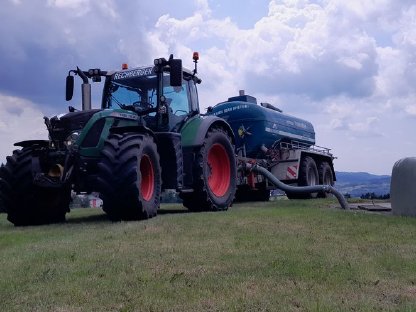 Bild 5:Gülleausbringung