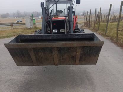 Massey Ferguson 3065 16x16