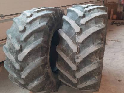 Reifen 540/65R24