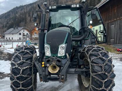 Valtra N123 H5