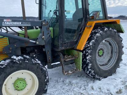 Bild 3:Renault TX 85-14, Frontlader