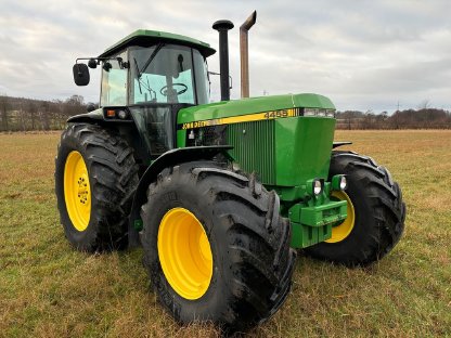 Bild 3:Traktor John Deere 4455 4WD