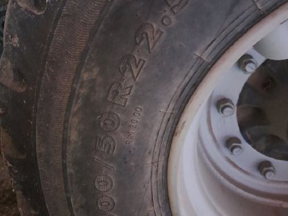 Reifen 600/50 R 22,5 mit Felgen