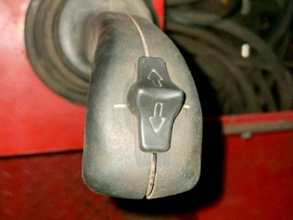 Bild 2:Joystick Weidemann Schäffer