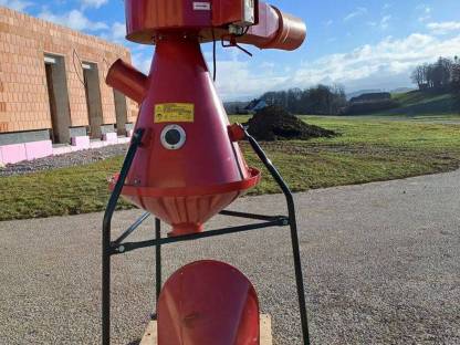 Bild 2:Getreidereiniger 15 t/h